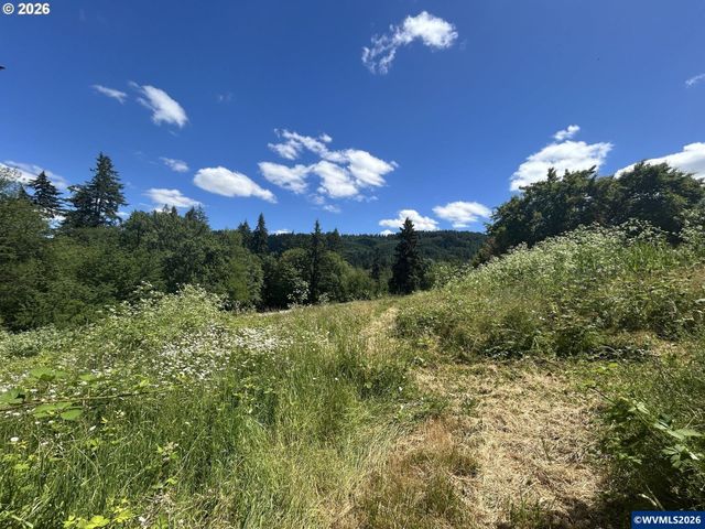21095 SW Old Pacific Hwy, Sherwood, OR 97140