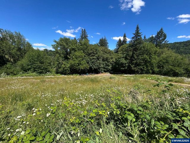 21095 SW Old Pacific Hwy, Sherwood, OR 97140