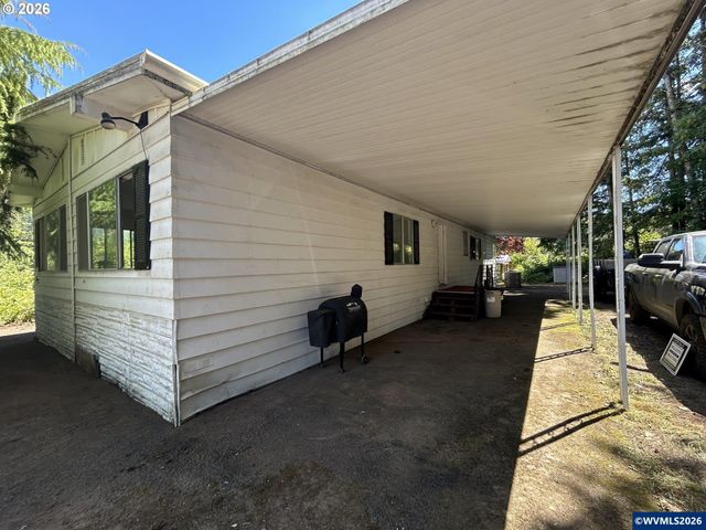 21095 SW Old Pacific Hwy, Sherwood, OR 97140