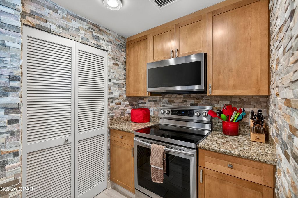 Image 9 of property listing at 15625 Front Beach Road 1602, Panama City Beach, FL 32413