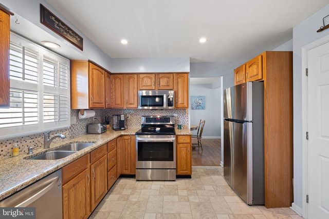 111 DASHER AVE, Bear, DE 19701