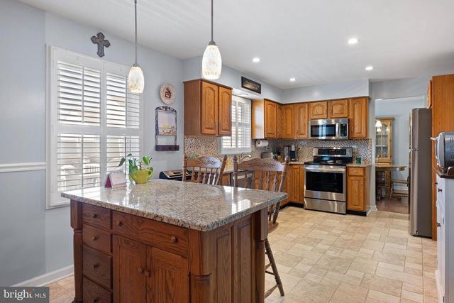 111 DASHER AVE, Bear, DE 19701