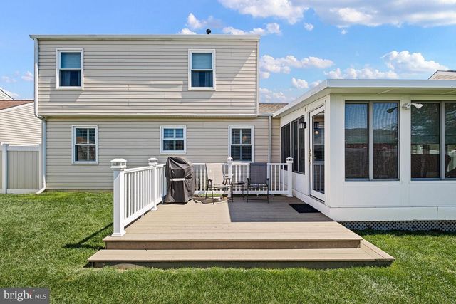 111 DASHER AVE, Bear, DE 19701