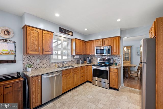 111 DASHER AVE, Bear, DE 19701