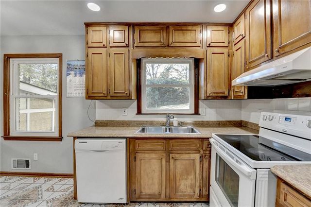 1249 Renee Drive, Lilburn, GA 30047