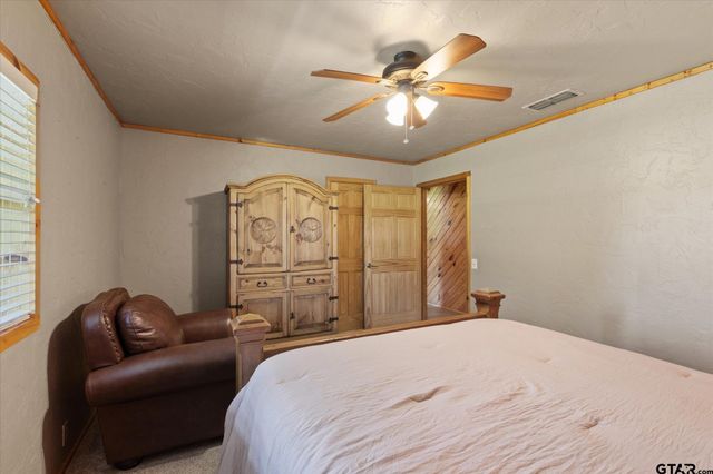 124 Loblolly Rd, Gilmer, TX 75645