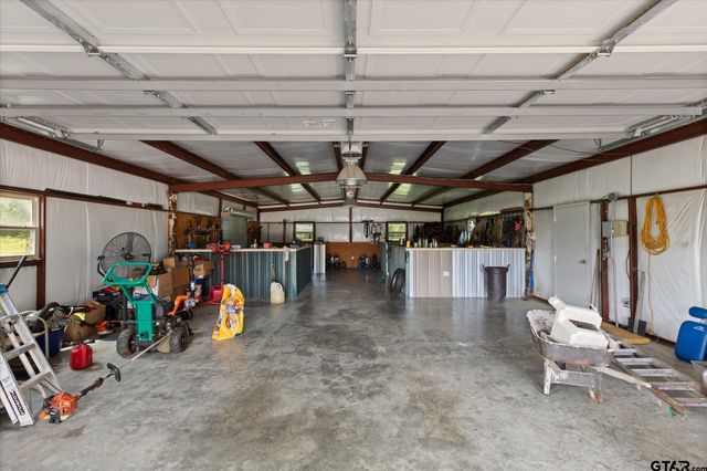 124 Loblolly Rd, Gilmer, TX 75645