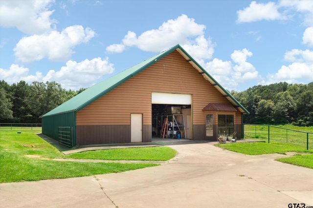 124 Loblolly Rd, Gilmer, TX 75645
