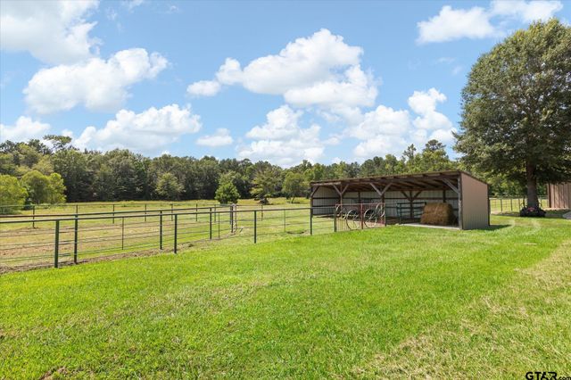 124 Loblolly Rd, Gilmer, TX 75645
