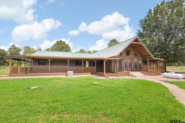 124 Loblolly Rd, Gilmer, TX 75645