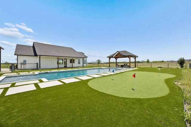 9224 County Road 592, Nevada, TX 75173