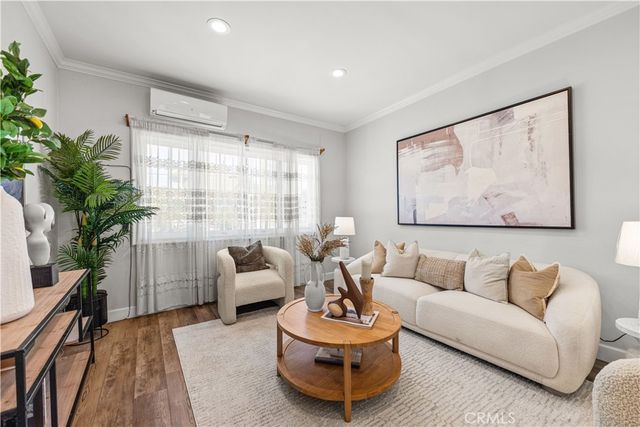 1147 S Westlake Avenue, Los Angeles, CA 90006