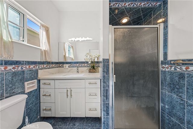 1147 S Westlake Avenue, Los Angeles, CA 90006