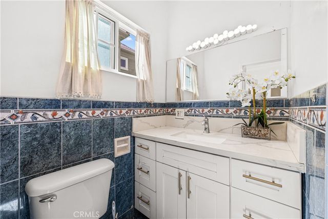 1147 S Westlake Avenue, Los Angeles, CA 90006
