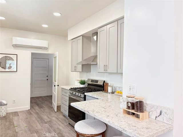 1147 S Westlake Avenue, Los Angeles, CA 90006