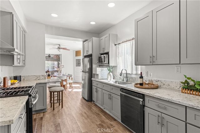 1147 S Westlake Avenue, Los Angeles, CA 90006