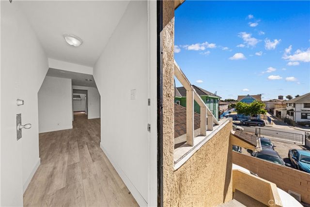 1147 S Westlake Avenue, Los Angeles, CA 90006