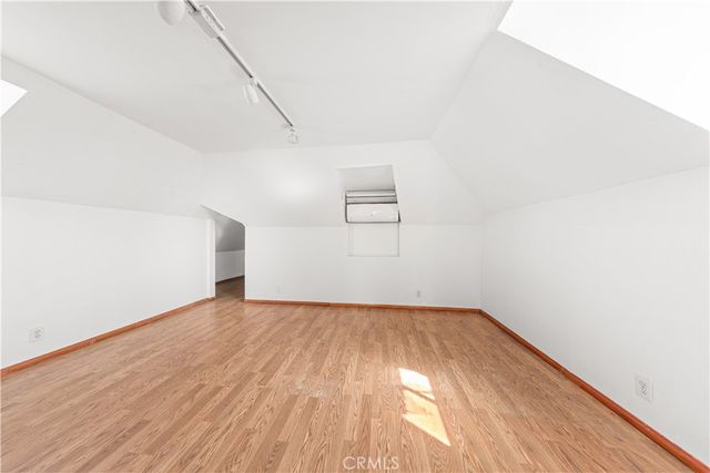 1147 S Westlake Avenue, Los Angeles, CA 90006