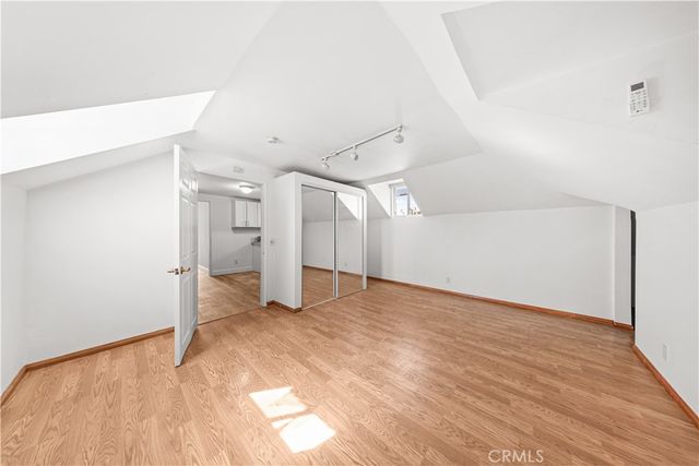 1147 S Westlake Avenue, Los Angeles, CA 90006