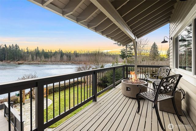 1122 Dyer Road, Sultan, WA 98294