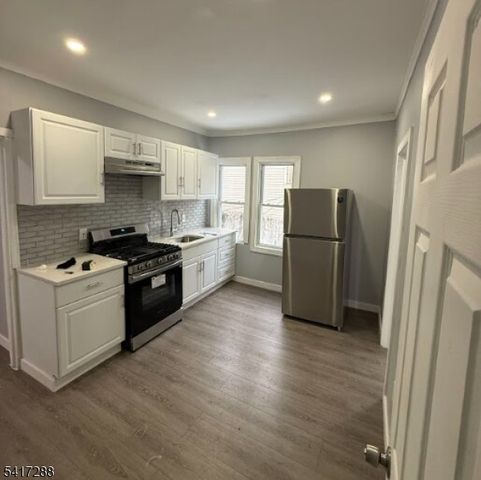 108 Vassar Ave, Newark City, NJ 07112