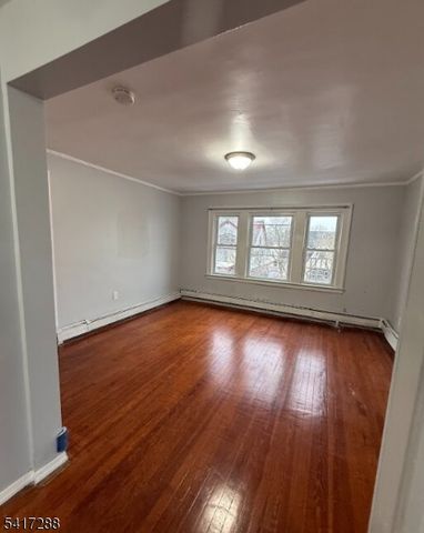 108 Vassar Ave, Newark City, NJ 07112