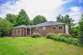 1138 Forest Ridge Drive, Bolivar, MO 65613