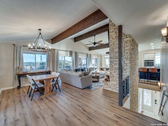 2513 Colleen Dr, Canyon Lake, TX 78133