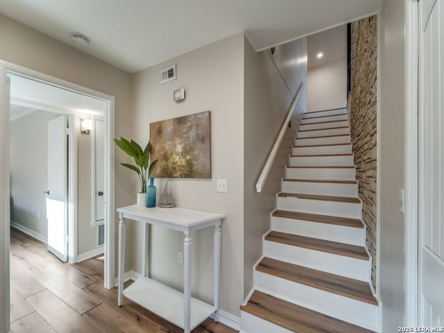 2513 Colleen Dr, Canyon Lake, TX 78133