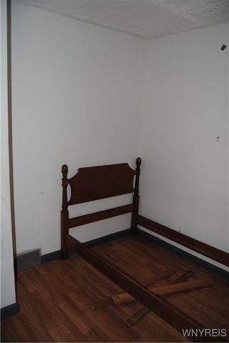 3028 Welch Avenue, Niagara Falls, NY 14303