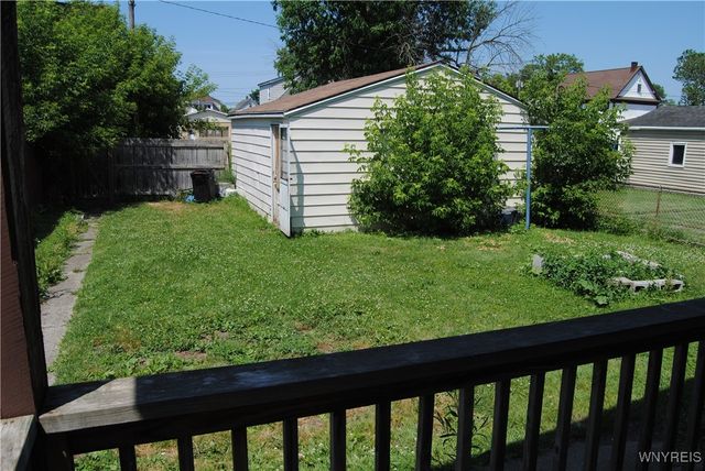 3028 Welch Avenue, Niagara Falls, NY 14303