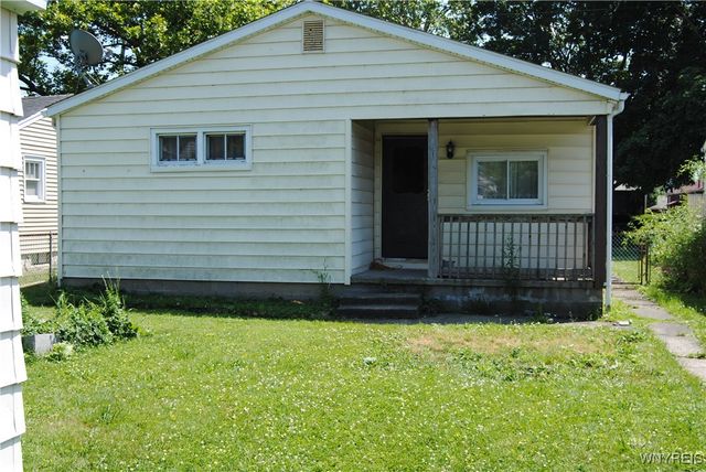 3028 Welch Avenue, Niagara Falls, NY 14303