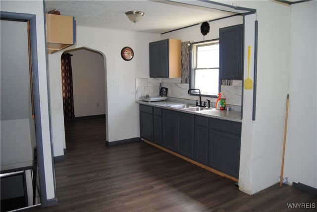 3028 Welch Avenue, Niagara Falls, NY 14303