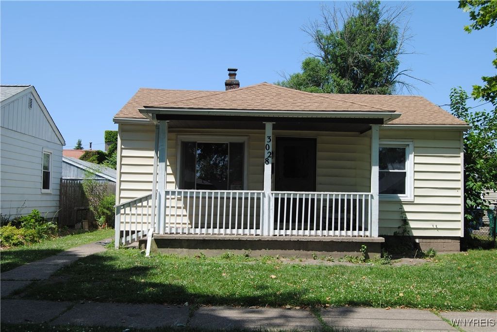 3028 Welch Avenue, Niagara Falls, NY 14303