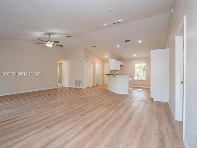 8265 97th Avenue, Vero Beach, FL 32967
