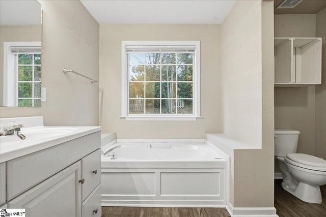 7 River Watch Drive, Greenville, SC 29605