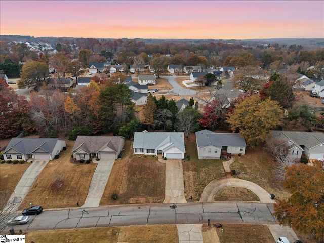 7 River Watch Drive, Greenville, SC 29605