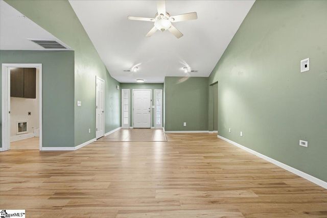 7 River Watch Drive, Greenville, SC 29605