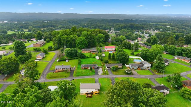 1816 Hutchinson Drive, Kingsport, TN 37660