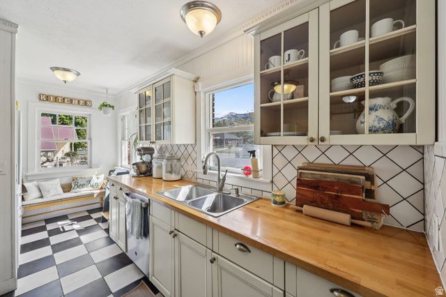 195 E 100 N, Bountiful, UT 84010