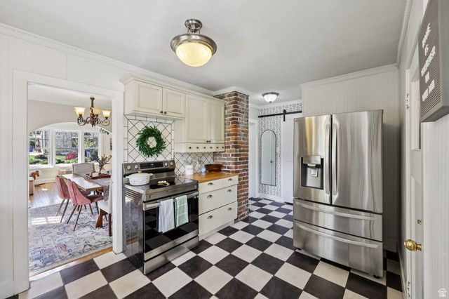 195 E 100 N, Bountiful, UT 84010