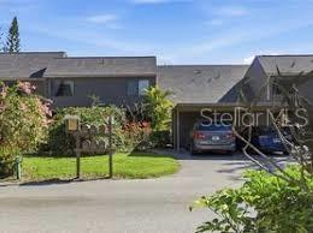 1614 TREEHOUSE CIRCLE T126, Sarasota, FL 34231