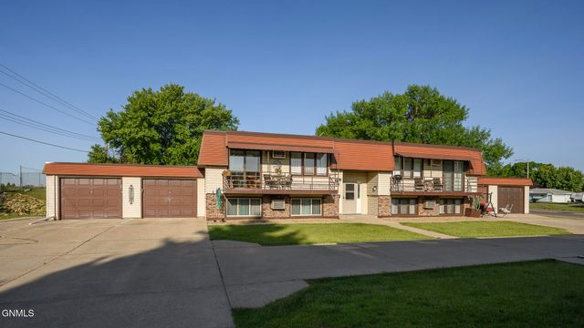 601 Interstate Avenue, Bismarck, ND 58503 property photo