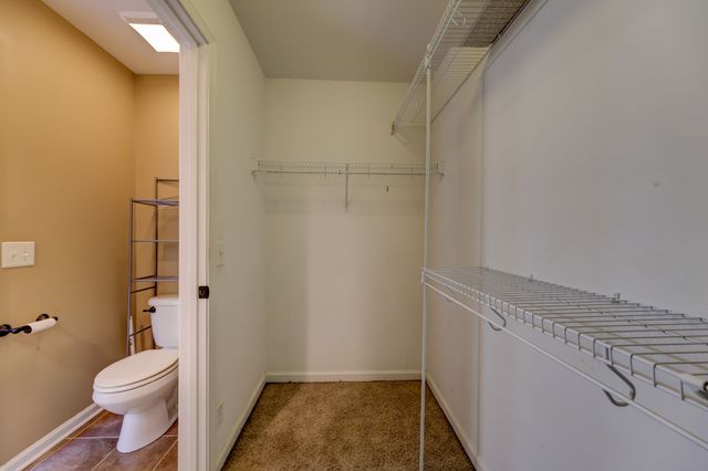 2720 Arthurs Ct, Clarksville, TN 37040