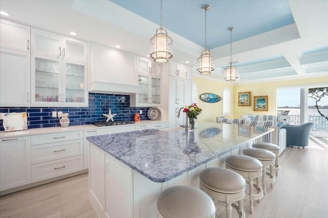 12917 42ND TERRACE W, Cortez, FL 34215