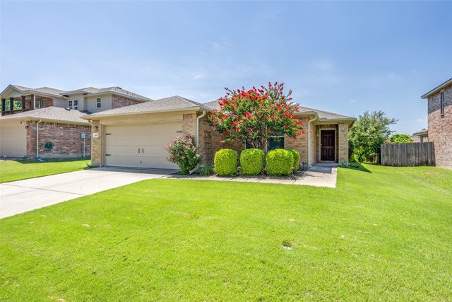 2405 Emerald Lane, Mckinney, TX 75071
