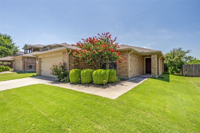 2405 Emerald Lane, Mckinney, TX 75071