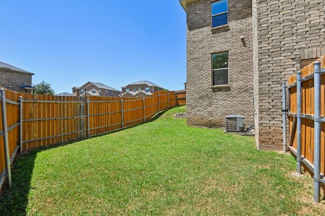 1970 Timber Oaks Drive, Garland, TX 75040