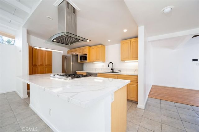 14722 Candeda, Tustin, CA 92780