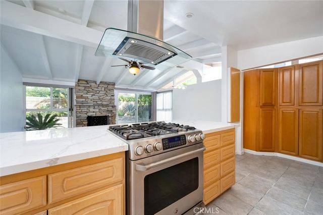 14722 Candeda, Tustin, CA 92780